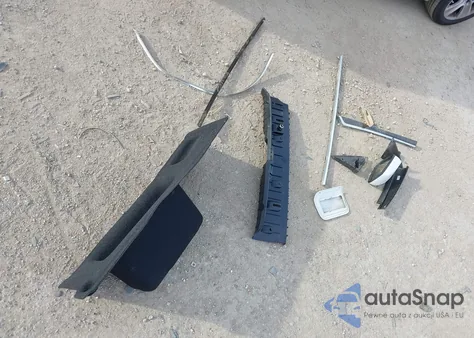 2013 BMW 528I из США, поврежденный, VIN WBAXG5C58DDY32891